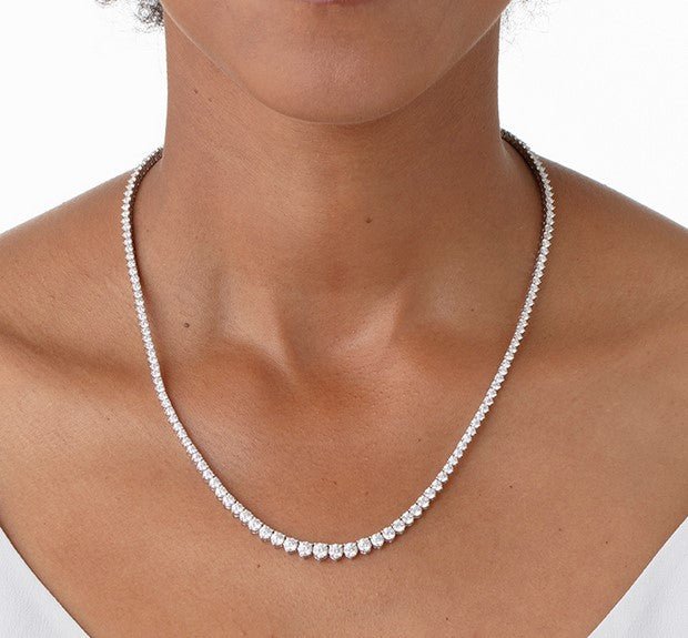 Hearts On Fire Signature Graduated Diamond Necklace - Dracakis Jewellers Hearts On Fire Signature Graduated Diamond Necklace - Dracakis Jewellers