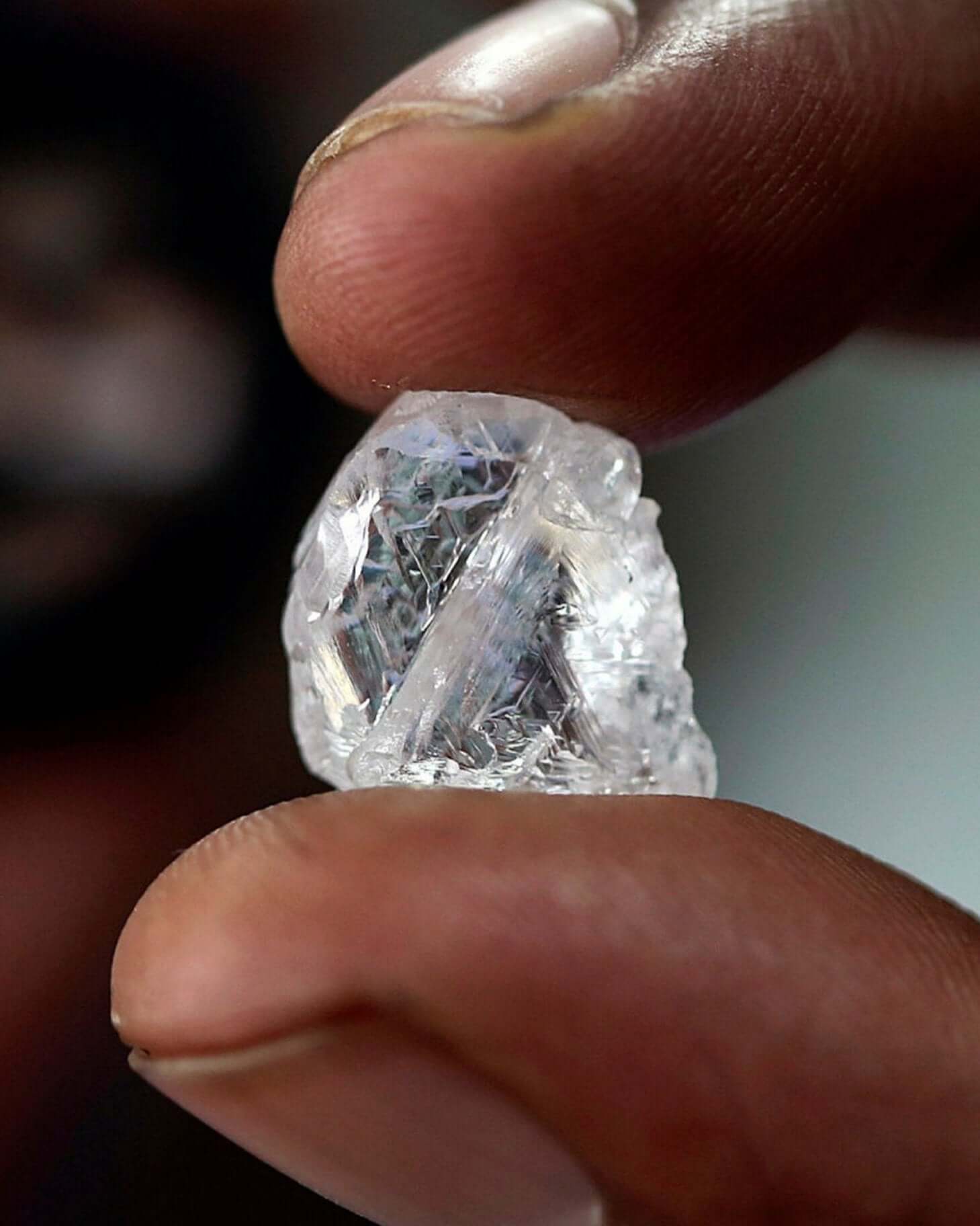 Diamonds Do Good | Beautiful, Rare & Unique | Dracakis Jewellers