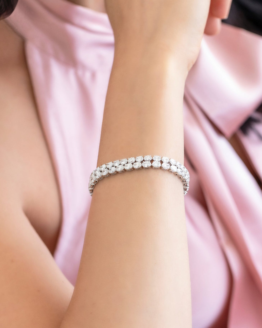 White gold tennis bracelet with 5 ct diamonds - ALFIERI & ST. JOHN - Luxury  Zone