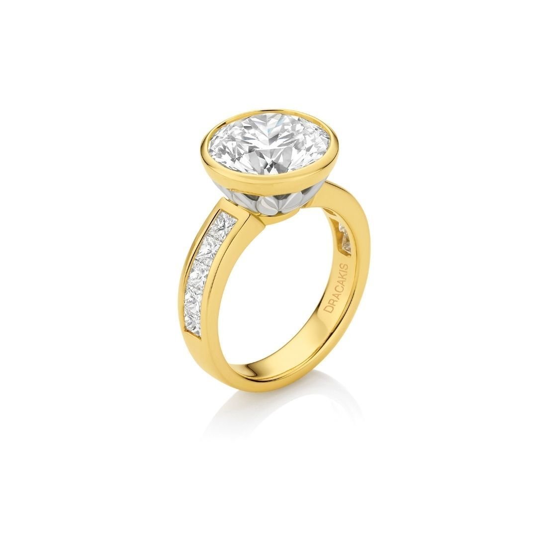 Brilliant Cut Diamond Engagement Ring - Dracakis Jewellers